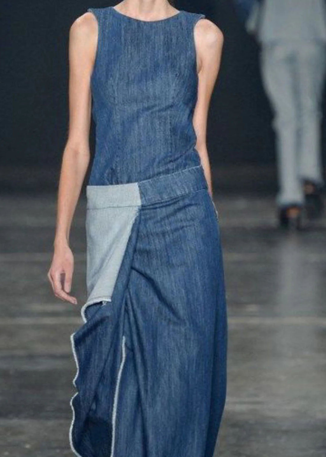 Dame Denimkjole med Volanger og Lange Ermer 4