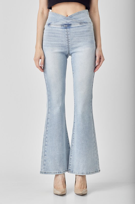Dame Høy Midje Flared Jeans Lys Denim 1