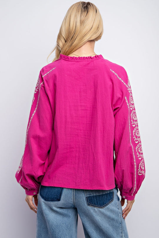 Dametopp med broderi i lin og gasbind 2