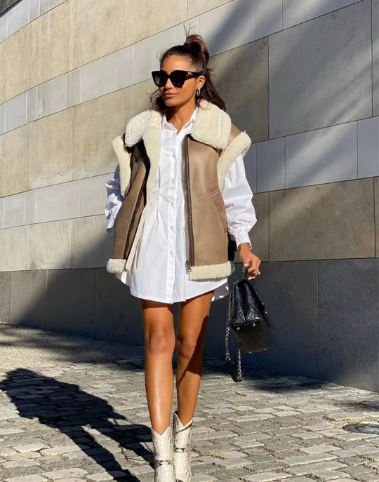 Ermeløs fleece-topp for kvinner