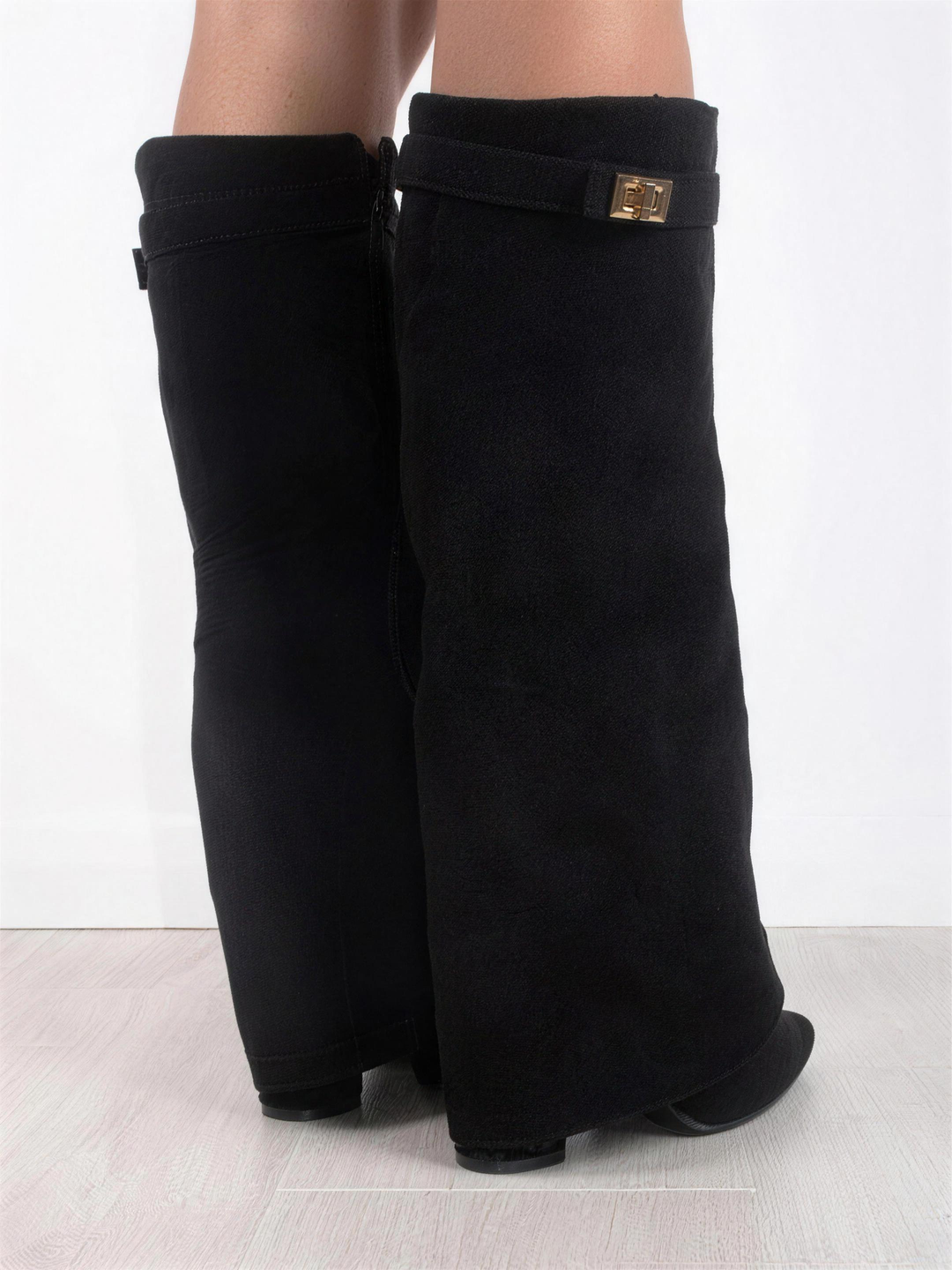 Damen-kniehoche Stiefel mit Blockabsatz modernes Design