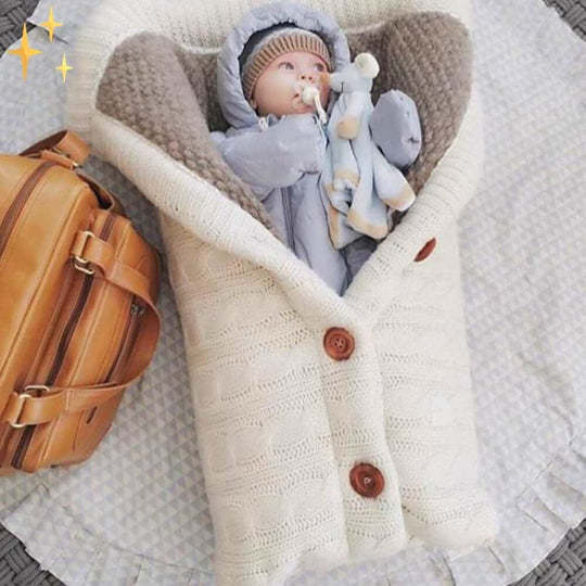 Baby Sovepose Mønstret med Knapper 1