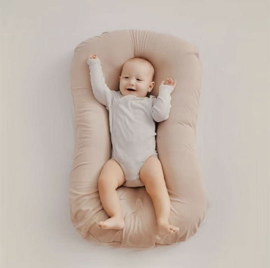 Babypute med Ergonomisk Design for Naturlig Hodestøtte 0
