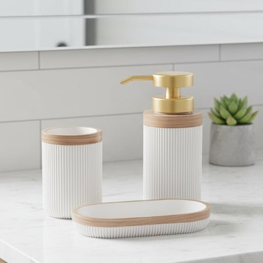 Baderomssett med Såpeskål, Dispenser og Kopp 0