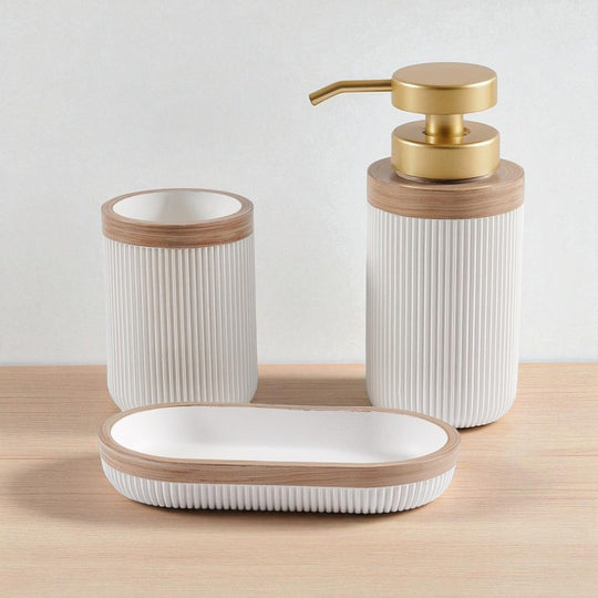 Baderomssett med Såpeskål, Dispenser og Kopp 1