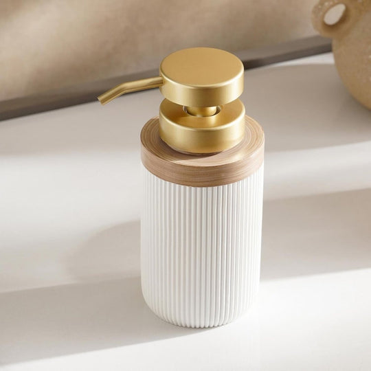 Baderomssett med Såpeskål, Dispenser og Kopp 3