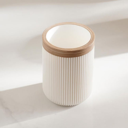 Baderomssett med Såpeskål, Dispenser og Kopp 5