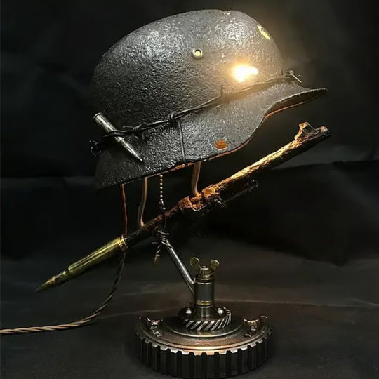 Bordlampe i Vintage Stålhjelm Stil 1