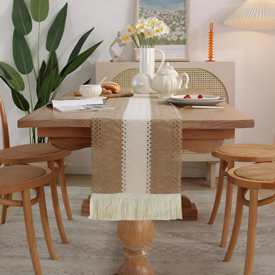 Bordløper Boho Stil med Makrame Detaljer 2