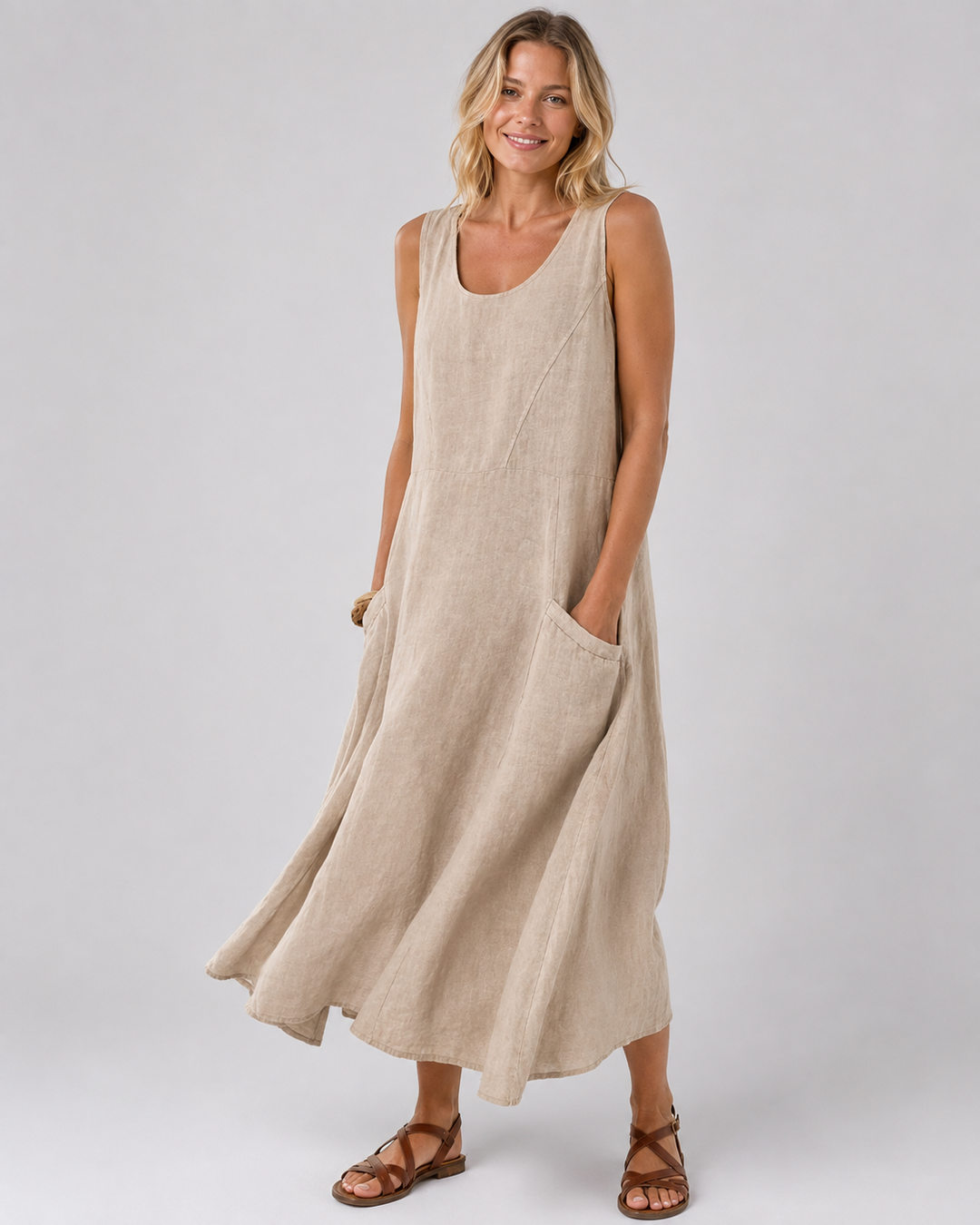 Vestido de verano fluido para mujer en tela ligera