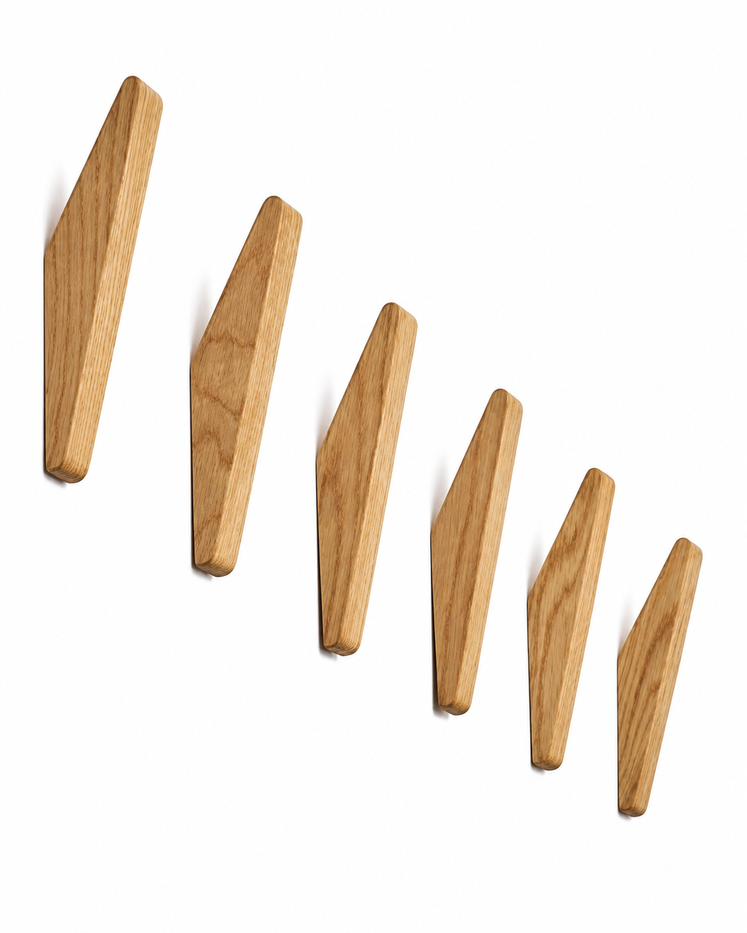 Set mit Wandhaken aus Holz – minimalistisches Design für Zuhause