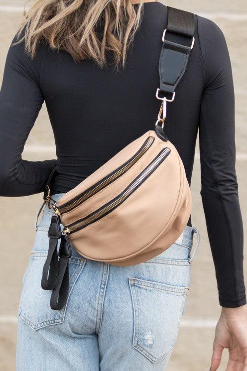 Crossbody Veske med Dobbel Glidelås i Nylon 3