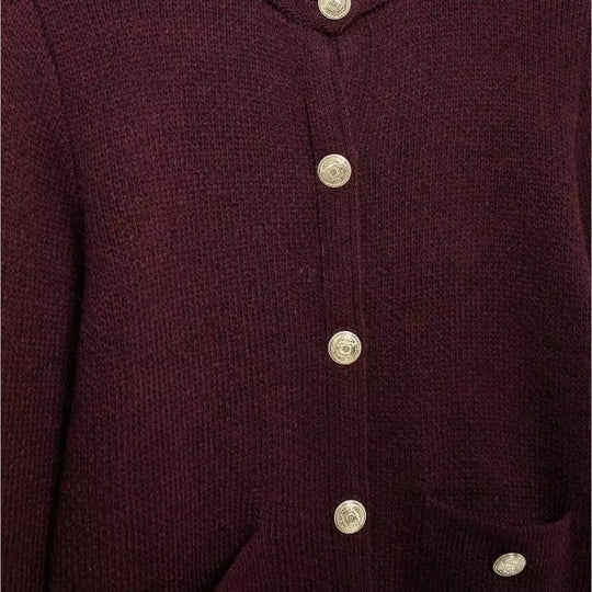 Dame Cardigan med Gullknapper 2