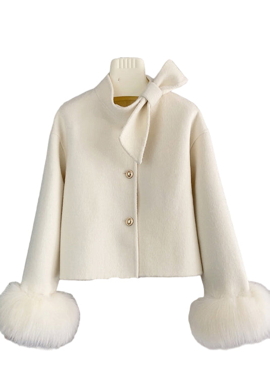 Dame Kort Frakk med Sløyfeknapp og Revehårmansjett 0