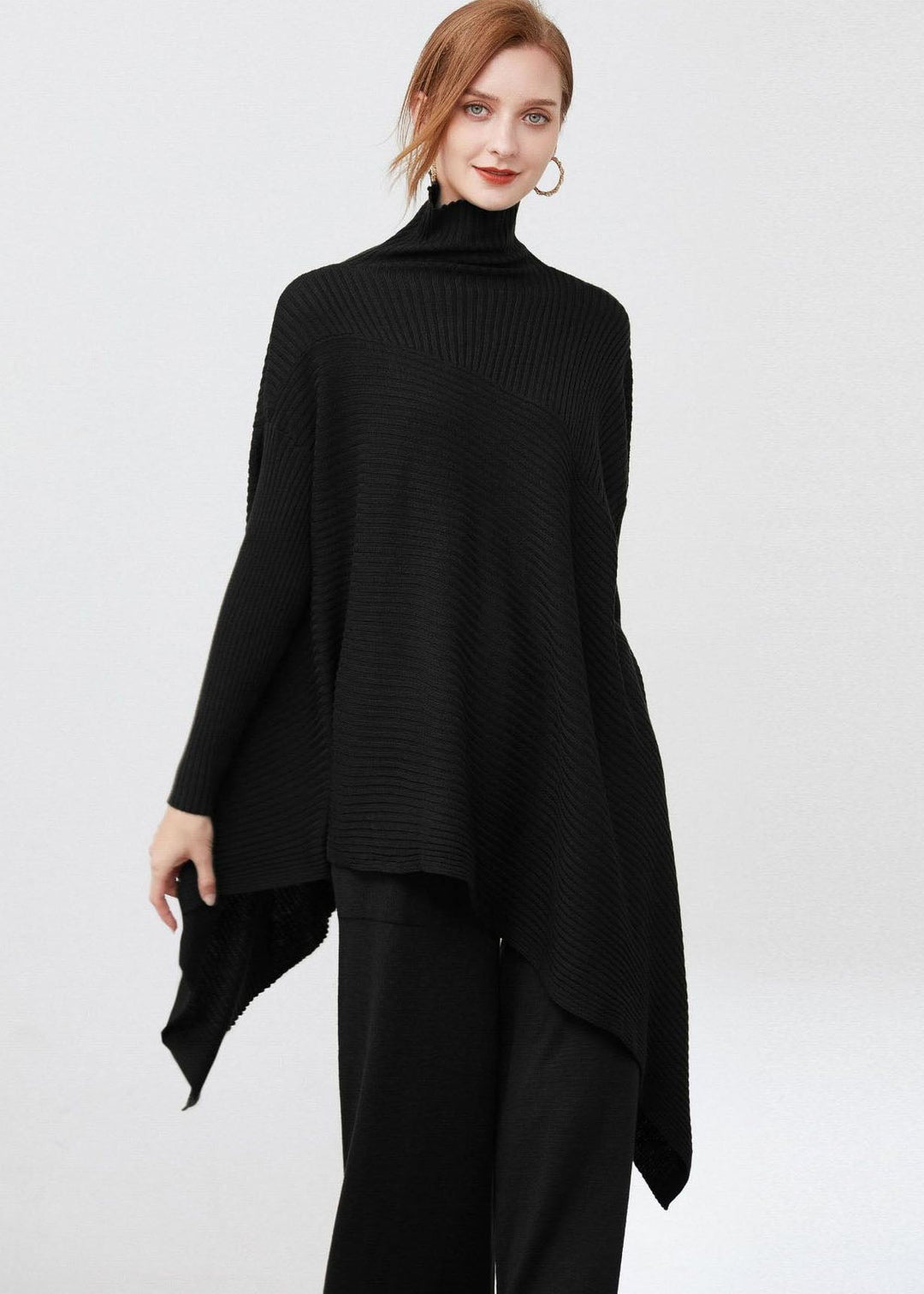 Dame Oversized Genser med Asymmetrisk Design 1