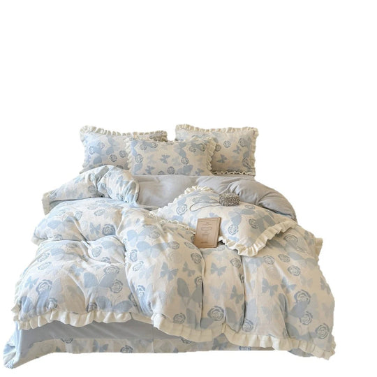 Dame Sengetøysett med Volang og Quiltet Design 5
