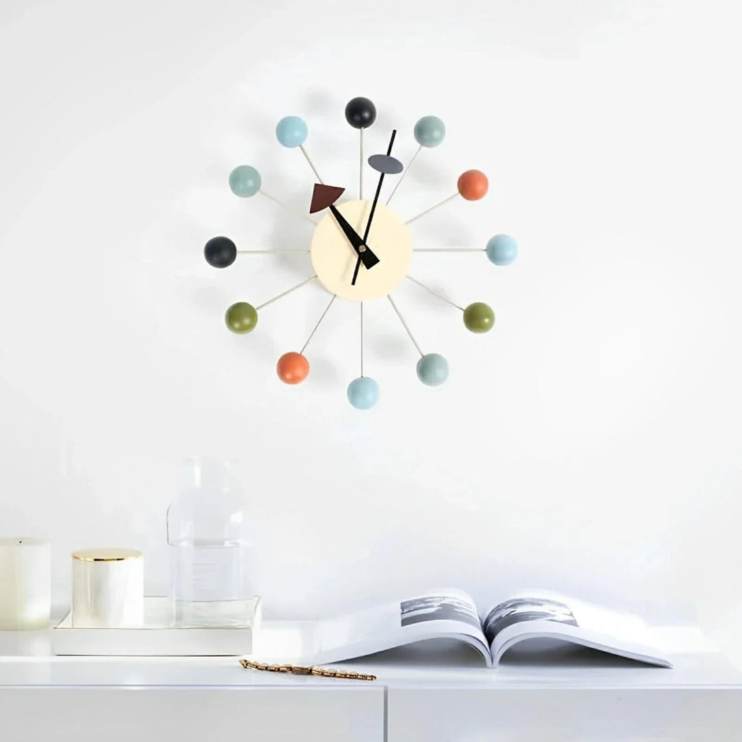 Dekorativ Veggklokke i Metall med Sunburst Design 2