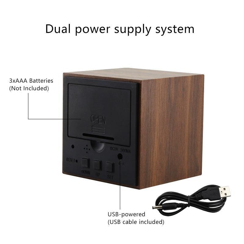 Digital Vekkerklokke med Stilren Design og Slumrefunksjon 5