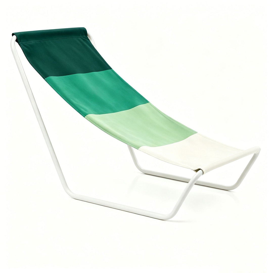 Hage solseng med buet design for komfort 0