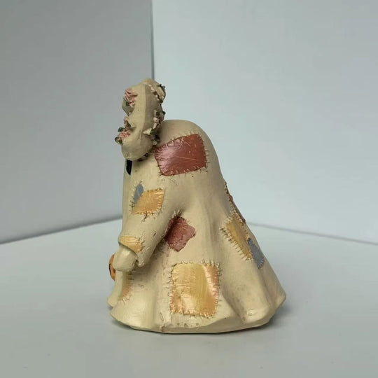 Halloween-dekorasjonsfigur med spøkelse og kurv 2