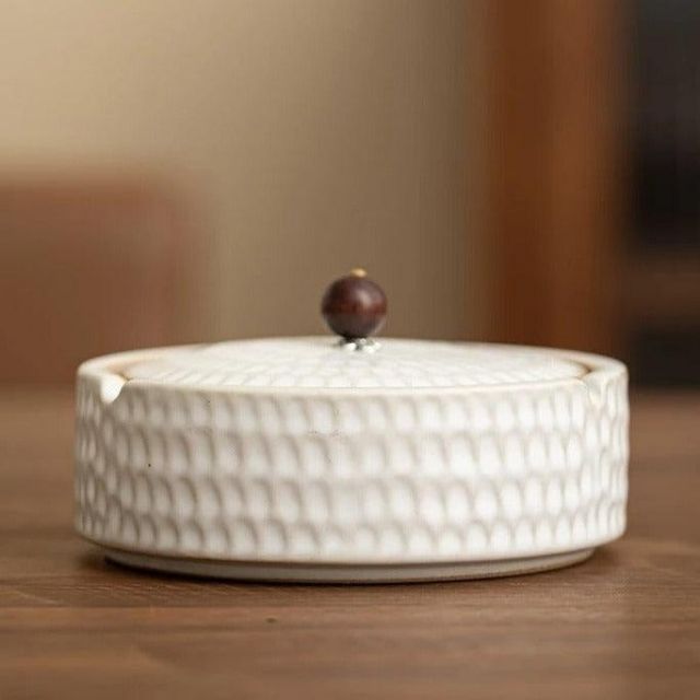 Håndlaget Retro Askebeger med Lokk 10