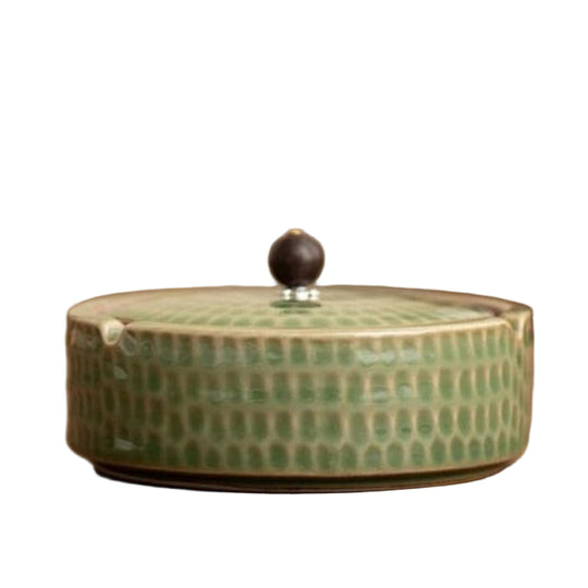 Håndlaget Retro Askebeger med Lokk 7