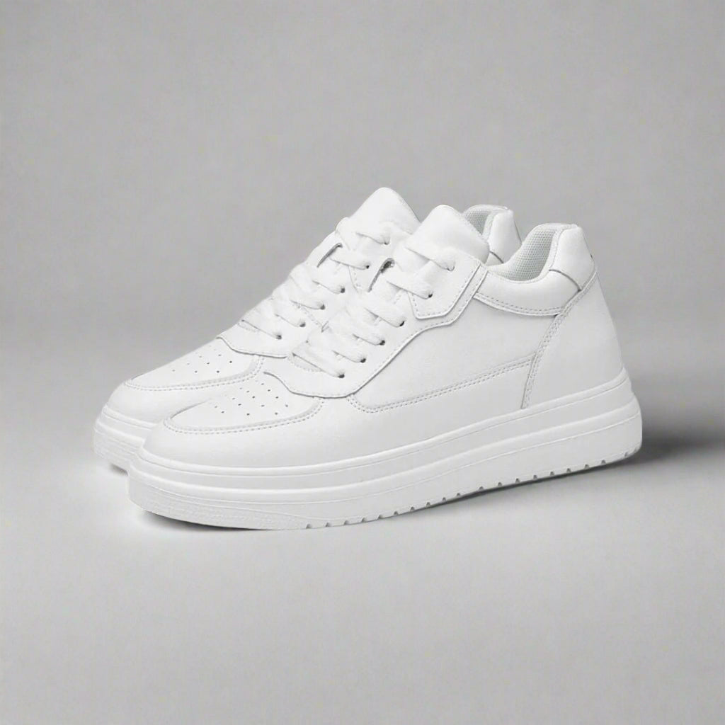 Herresneakers med Skjult Høyde og Minimalistisk Design 1