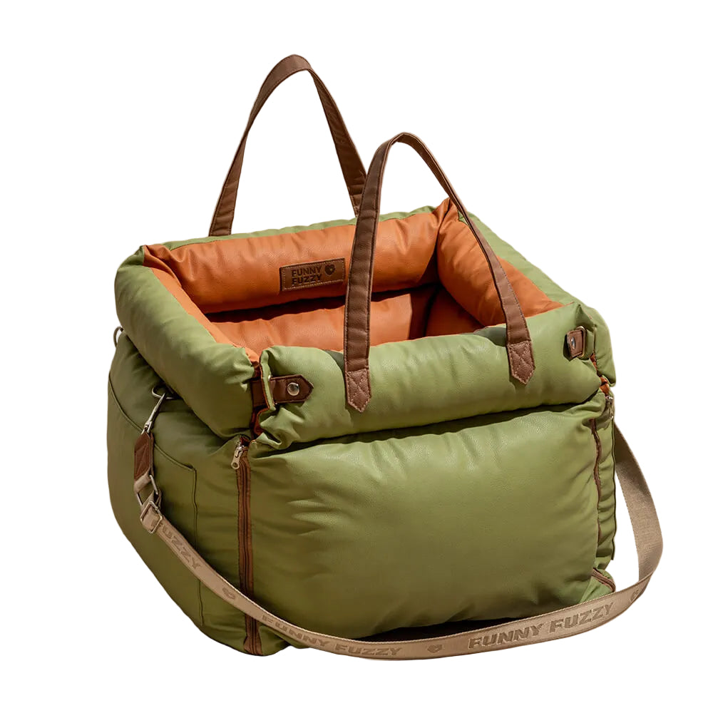 Hundebilsete for komfortable reiser 0