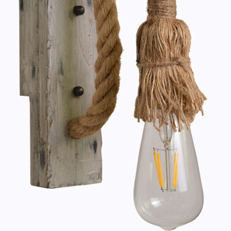 Industriell Vegglampe med Tauledning 1
