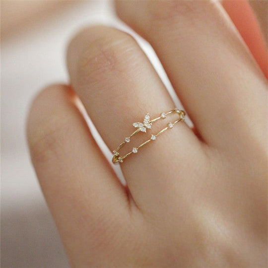 Justerbar Ring med Sommerfugl og Glitrende Detaljer for Kvinner 1
