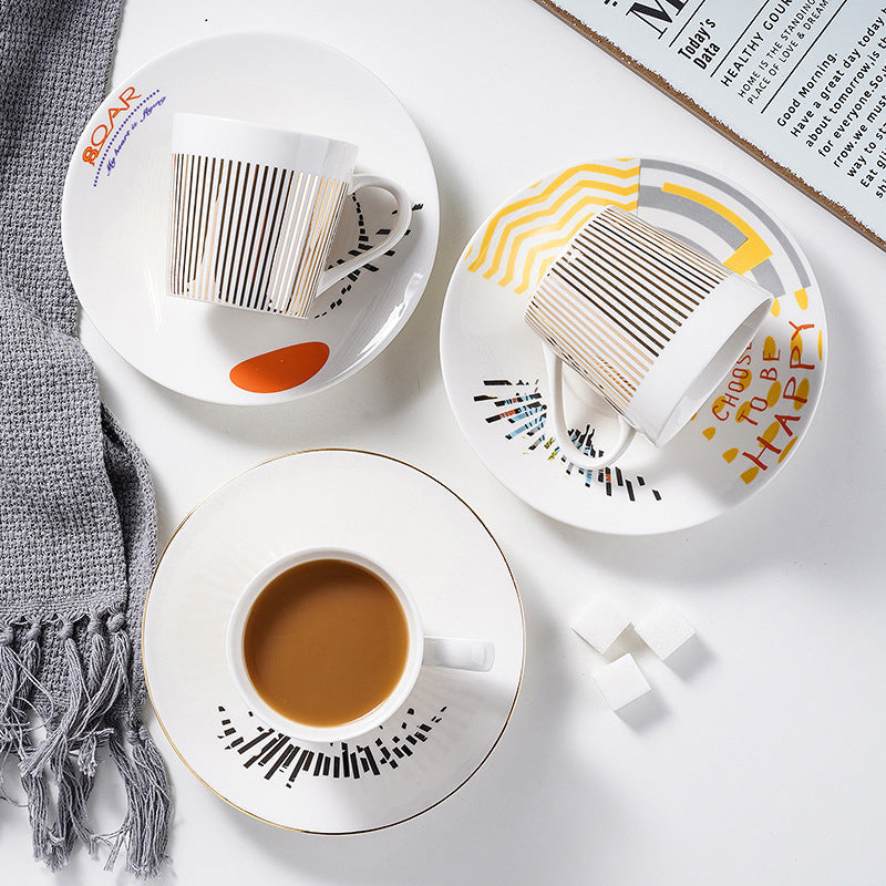 Kaffekopp med Bevegelig Refleksjon Innovativ Design for Unike Drikkeopplevelser 2