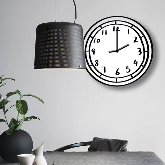 Kreativ Veggklokke med Tegneserie Design 1