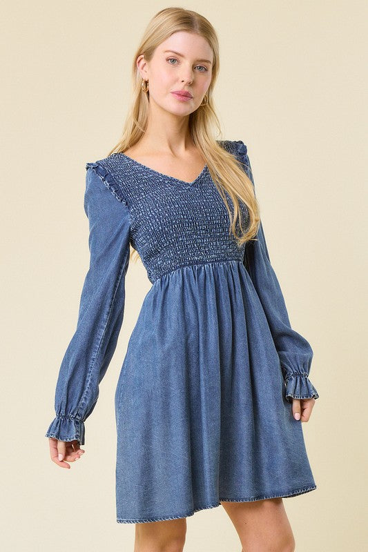 Kvinne Mini Kjole V-Hals Smocked Denim 1