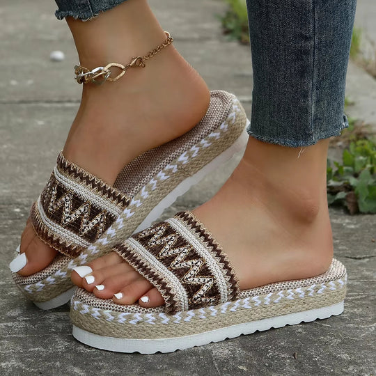 Kvinne Sandaler med Ergonomisk Design og Woven Detaljer 2