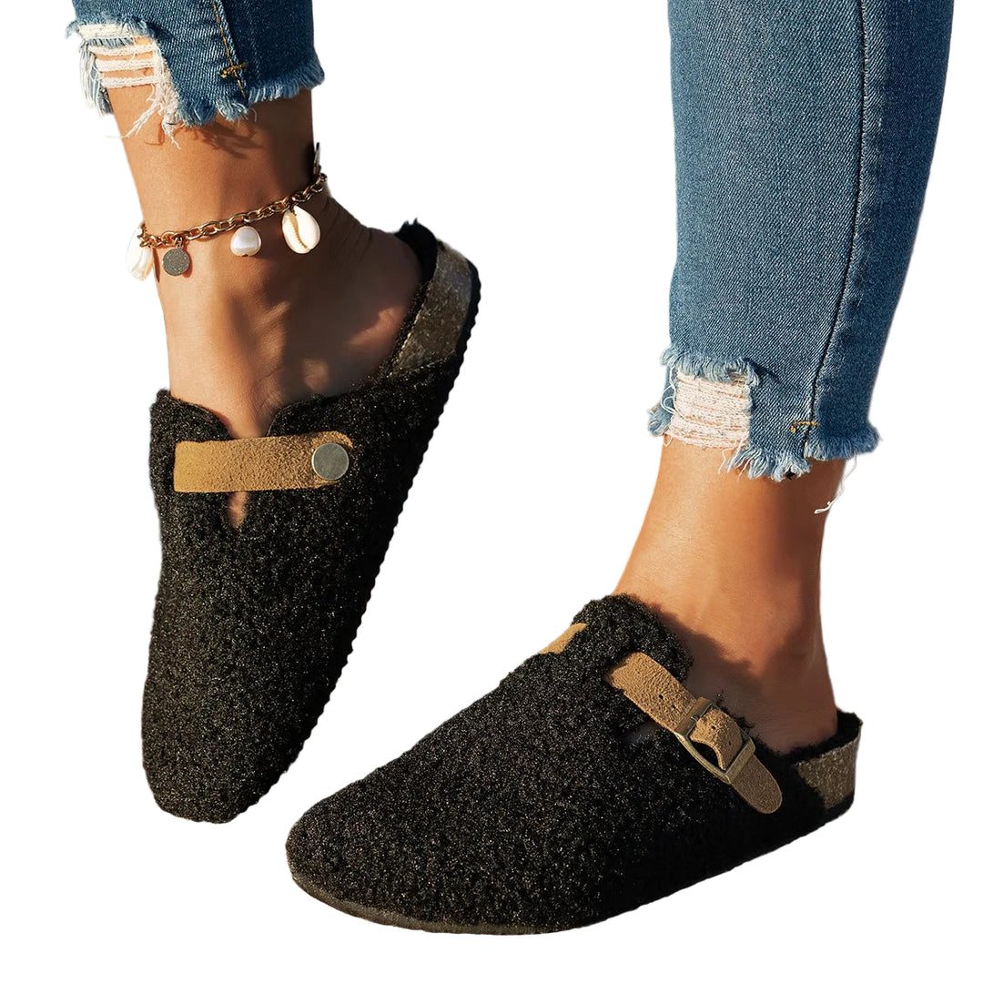 Kvinne Slip-On Tøfler med Spenne Detalj 0