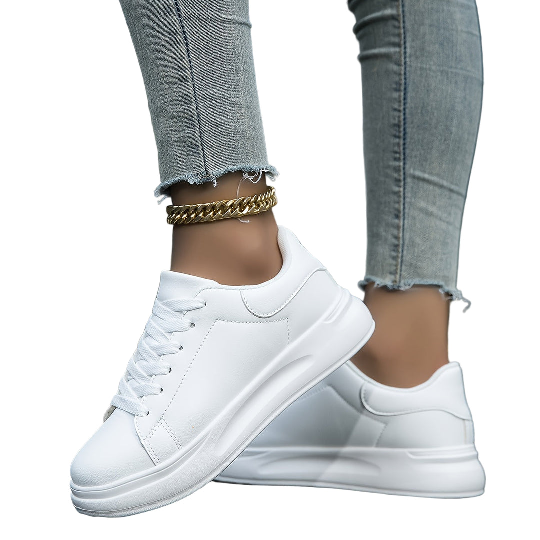 Kvinne Sneakers i Hvit Lær – Minimalistisk Design 0