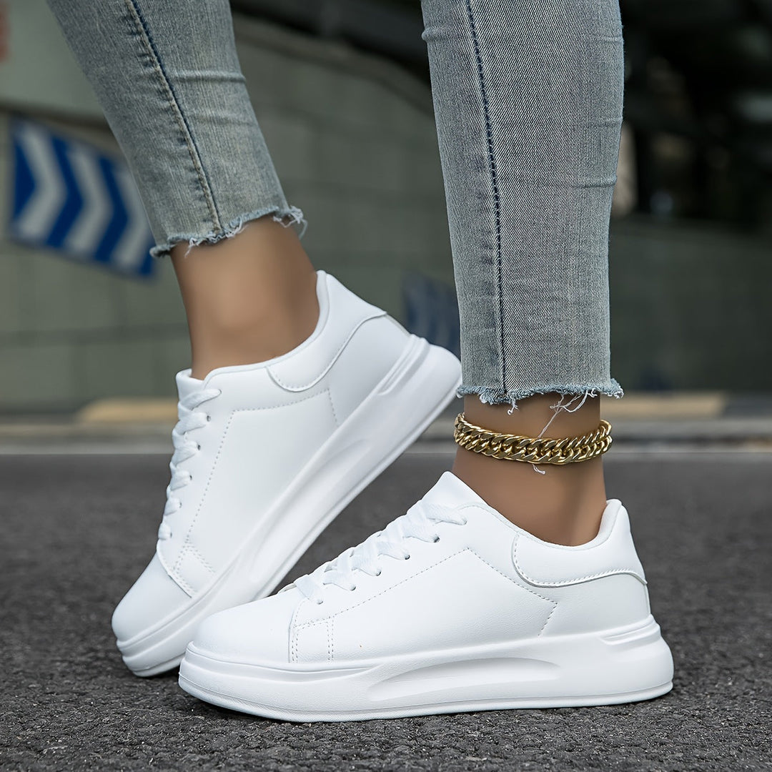 Kvinne Sneakers i Hvit Lær – Minimalistisk Design 8