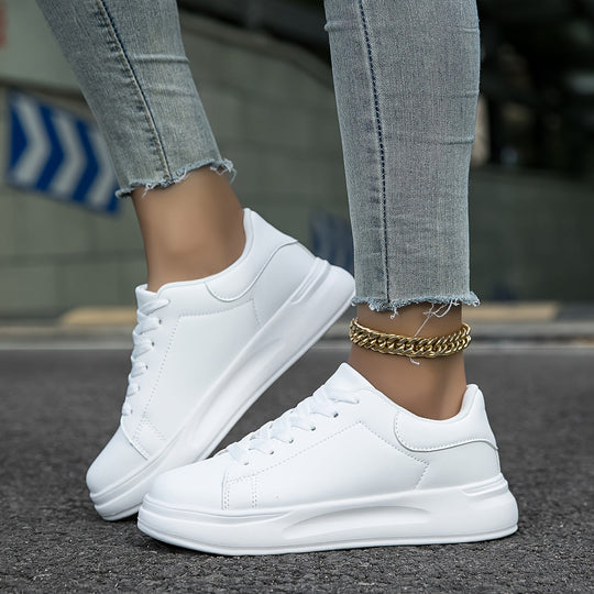 Kvinne Sneakers i Hvit Lær – Minimalistisk Design 8