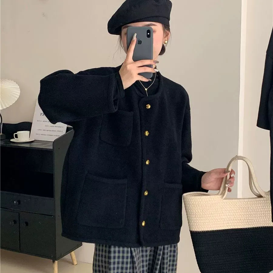 Kvinne Strikket Cardigan - Avslappet Passform - Ullblanding - Knappe-Down - Lommer 1