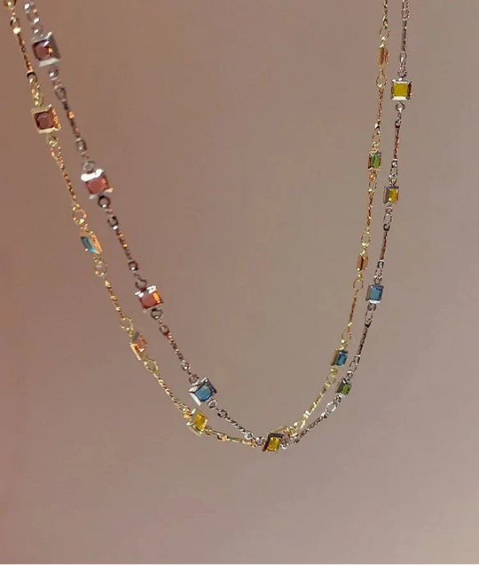 Kvinnelig Halskjede med Fargerike Steiner 2