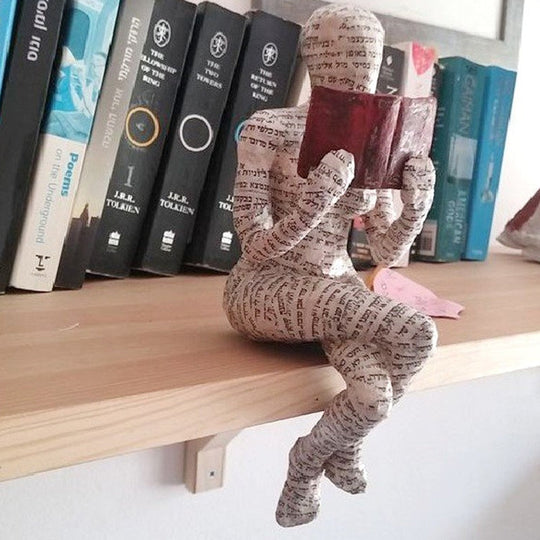 Kvinnelig Statue Ornament Lesende Figur Kunstnerisk Dekorasjon 2