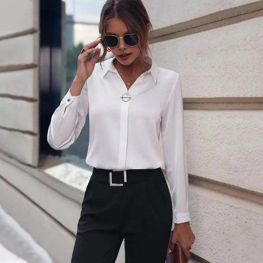 Kvinners Chiffonbluse med Klassisk Krage 1