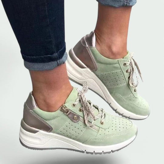Kvinners Komfortable Sneakers i Lær 1
