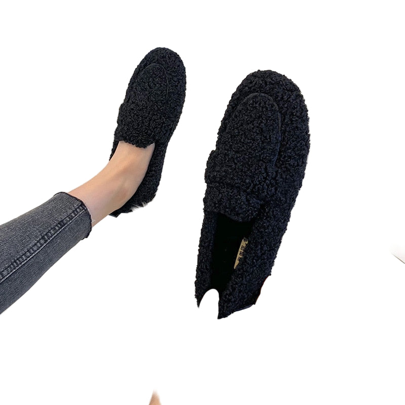 Kvinners Tøfler Plysjdesign 0