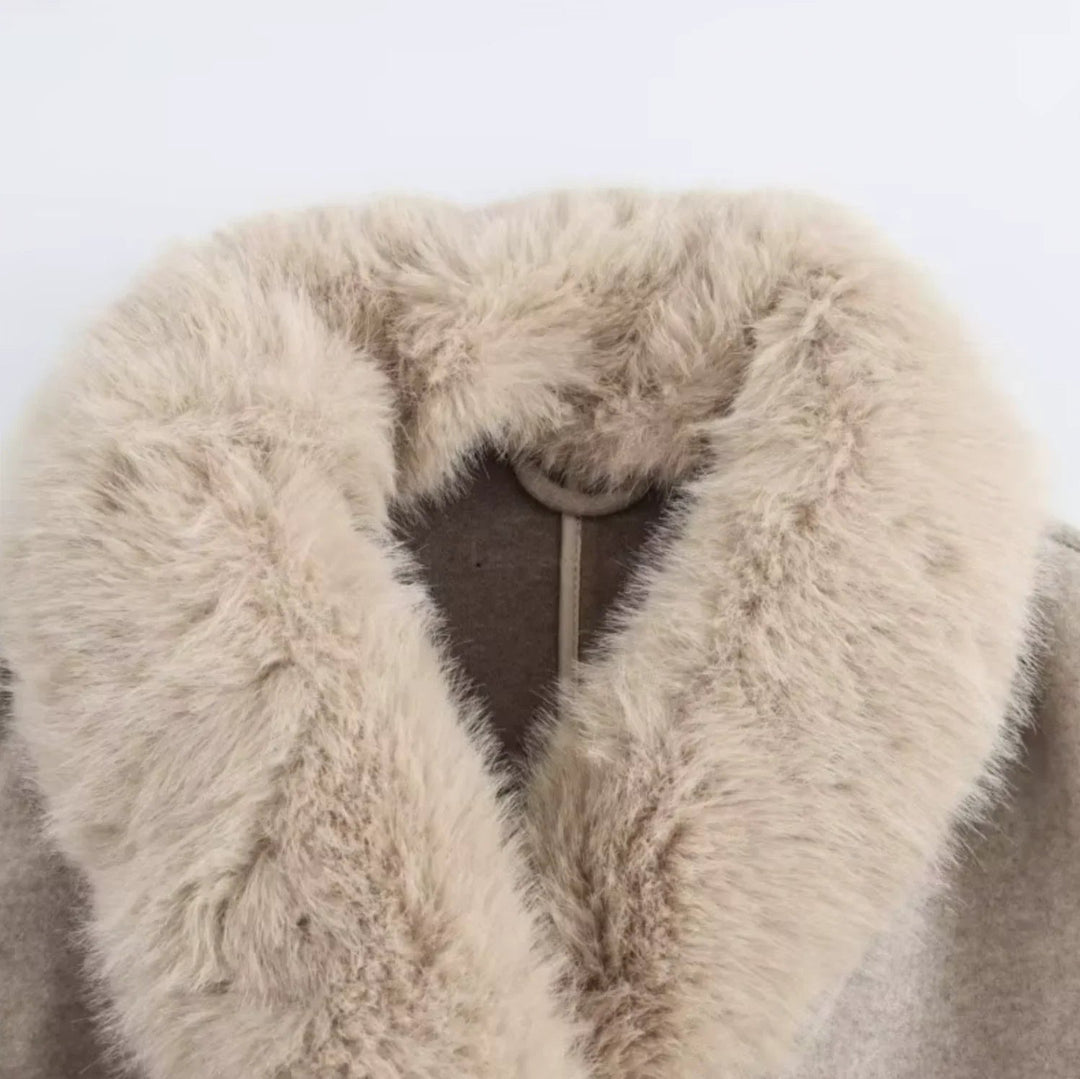 Kvinners Trenchcoat Med Belte Og Pelskrage 3
