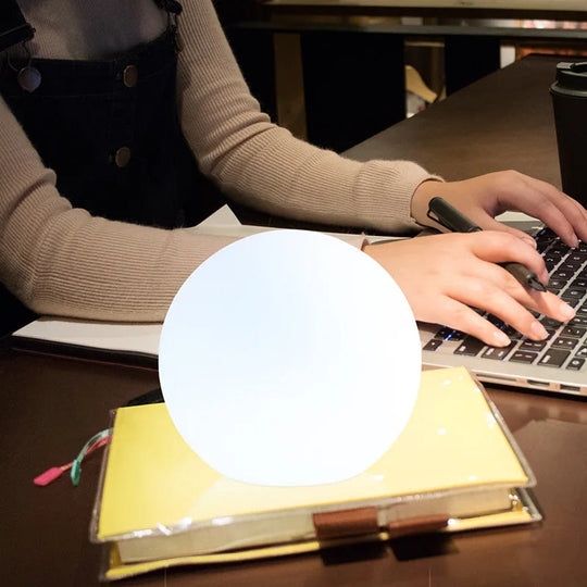 LED Kulebordlampe med Dynamisk Fargeendring 5