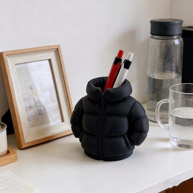 Mini Puffer Jakke Pennholder 1