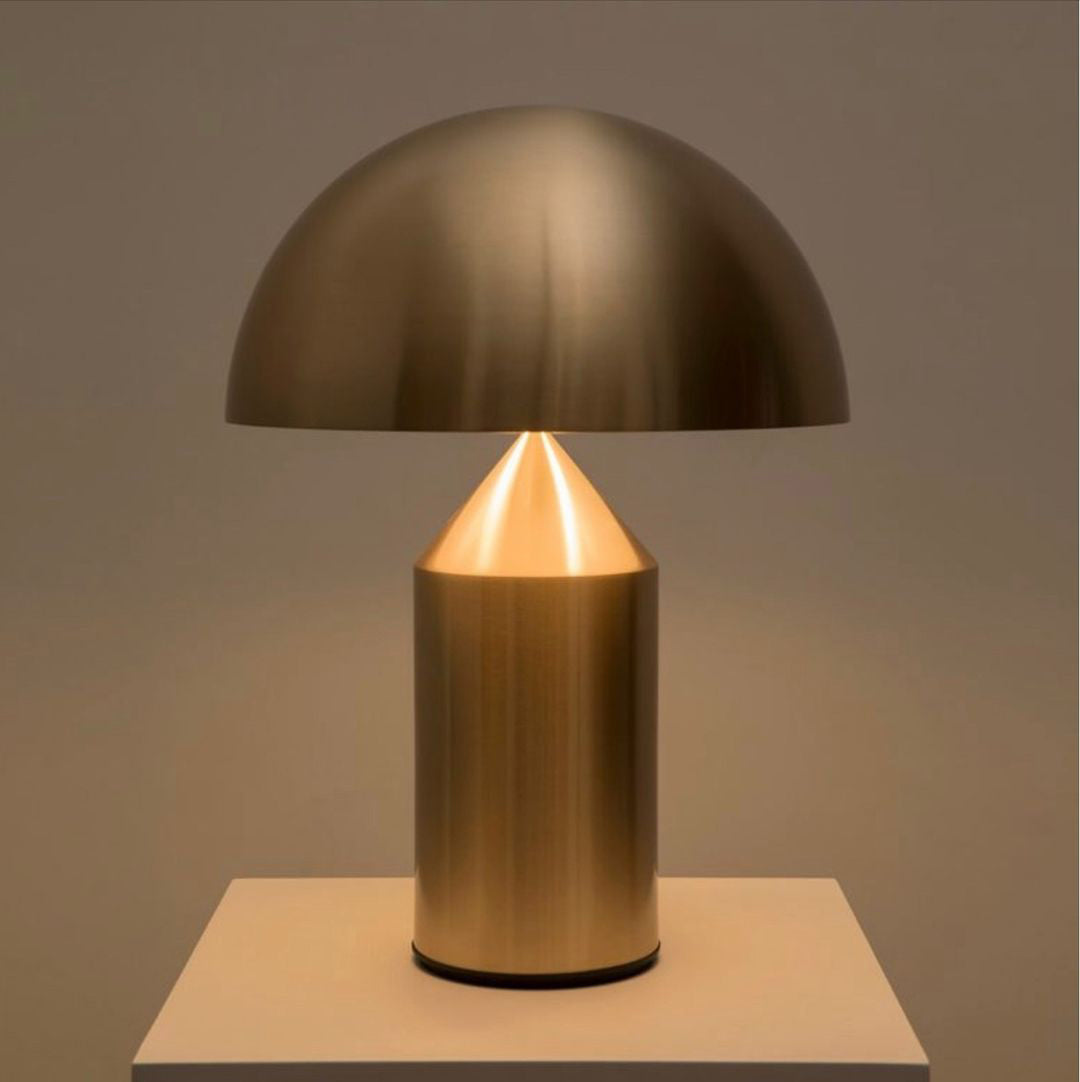 Minimalistisk Bordlampe med Geometrisk Design for Moderne Interiør 2