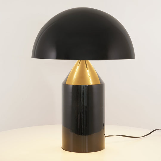 Minimalistisk Bordlampe med Geometrisk Design for Moderne Interiør 4