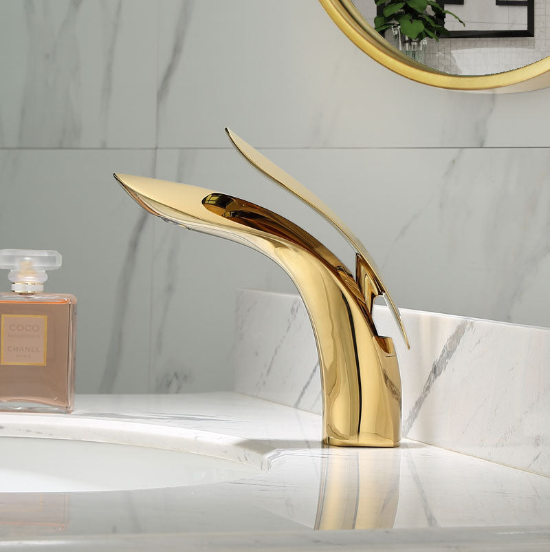 Moderne Baderomskran med Stilrent Design 7